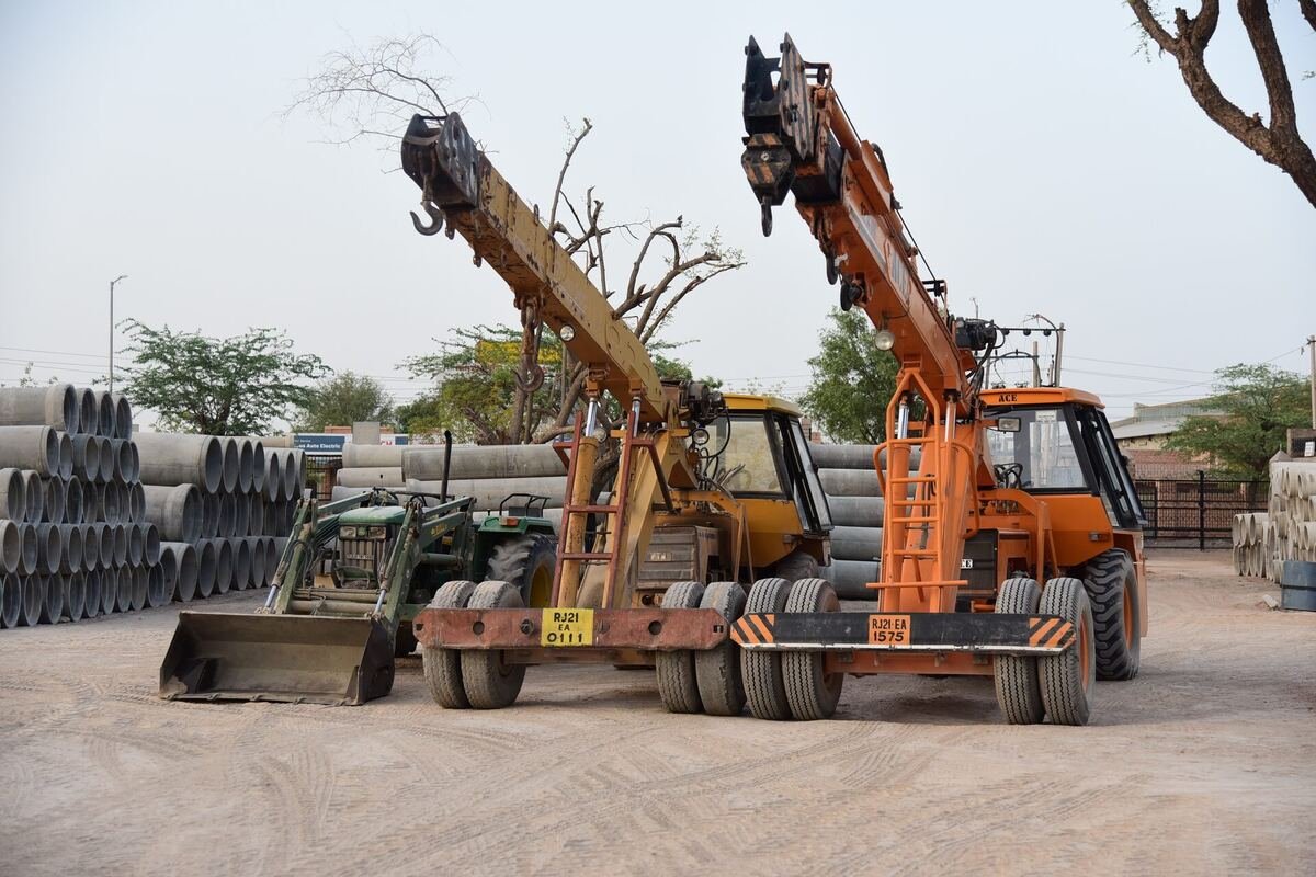 Loading & Material Handling